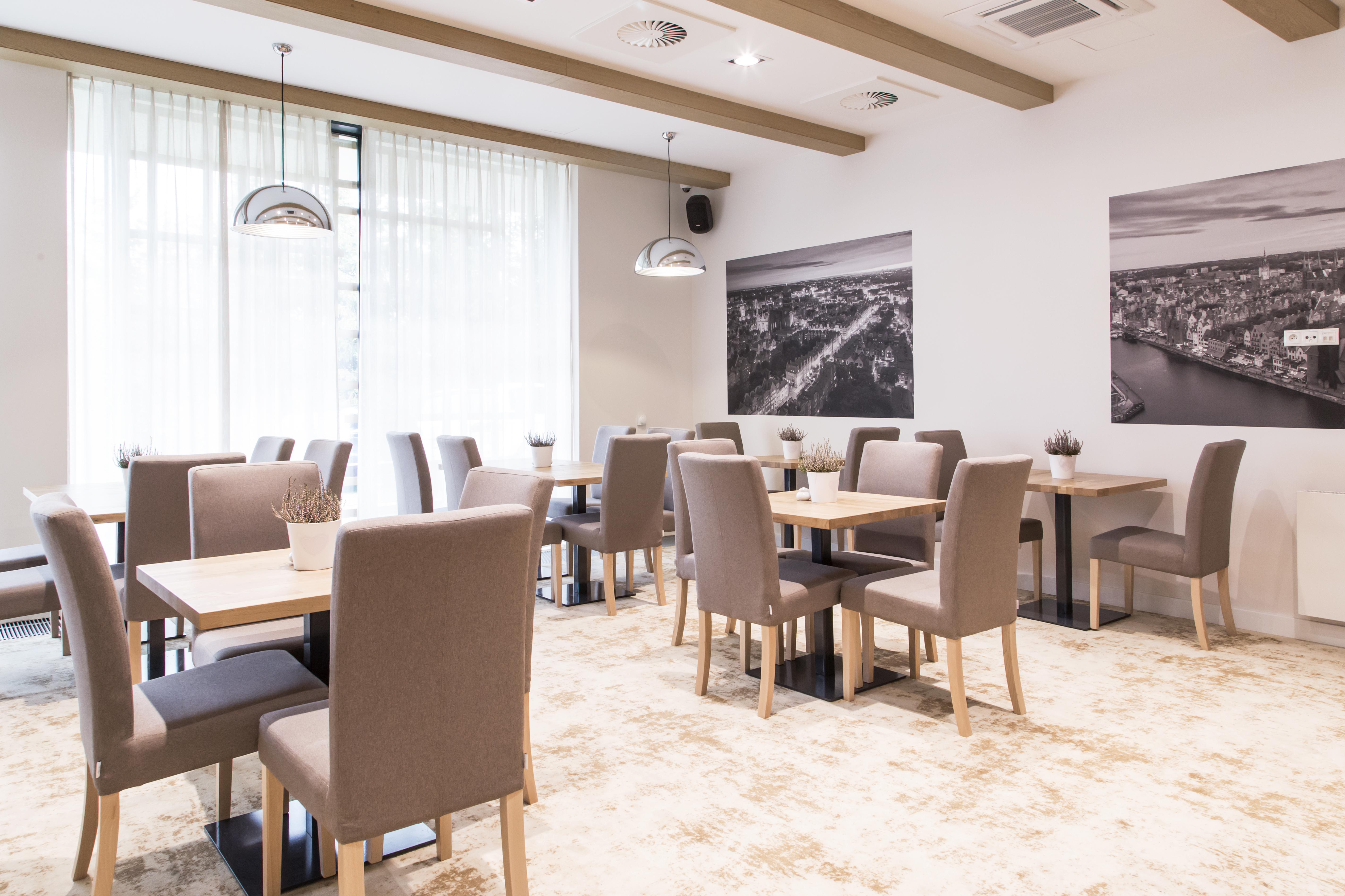 Hotel Platan Gdańsk Buitenkant foto