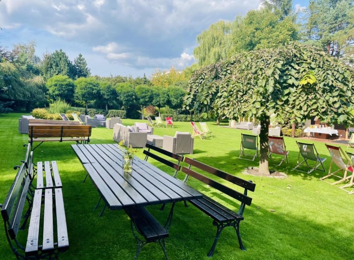 Hotel Platan Gdańsk Buitenkant foto