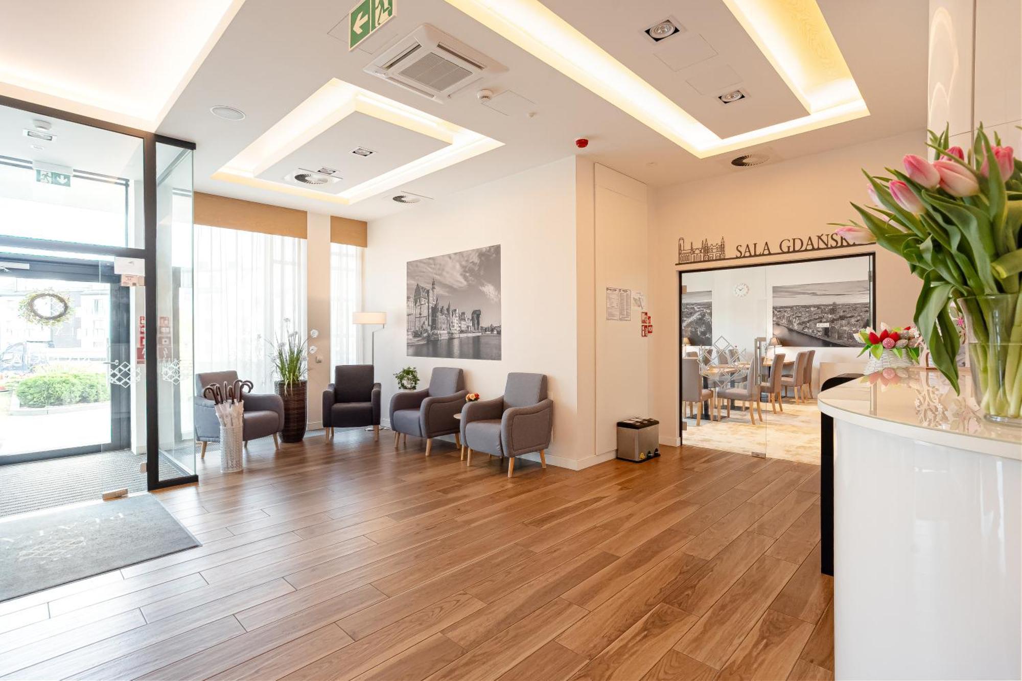 Hotel Platan Gdańsk Buitenkant foto